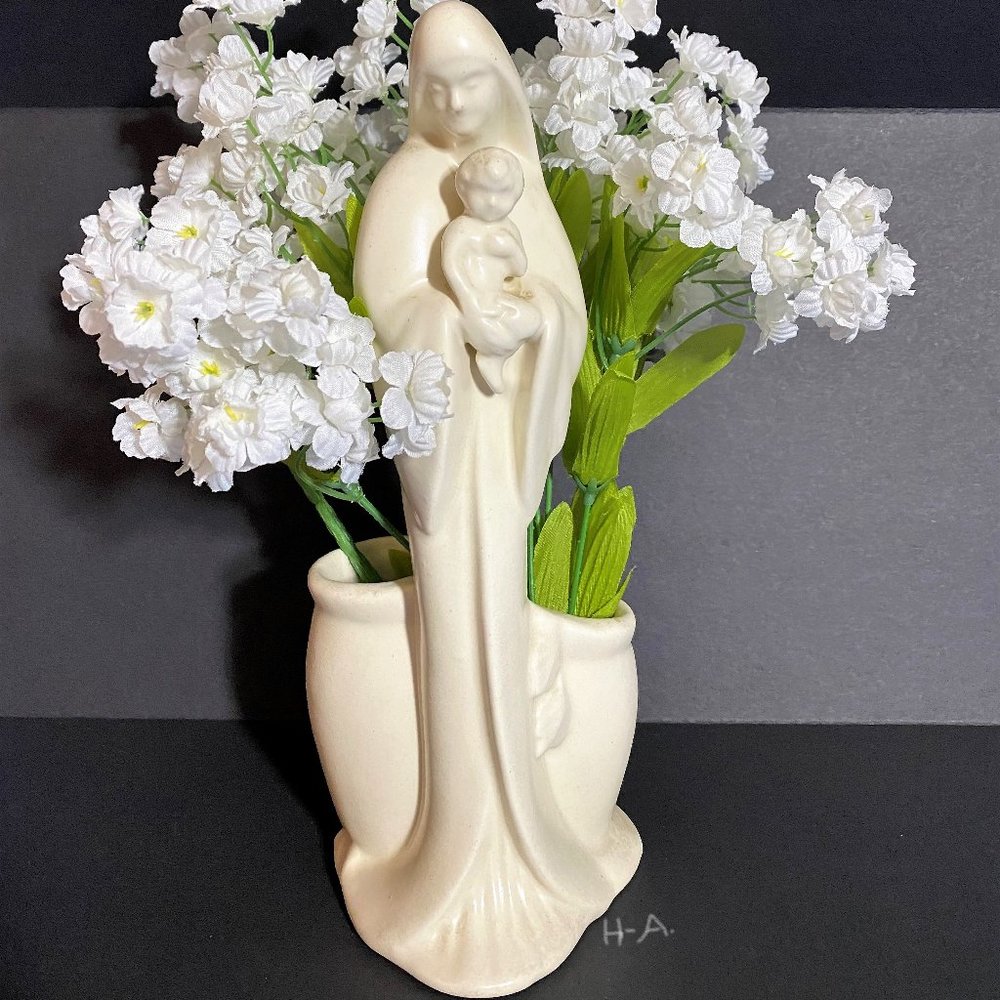 Haeger Madonna Planter Mary Vintage Vase Christian